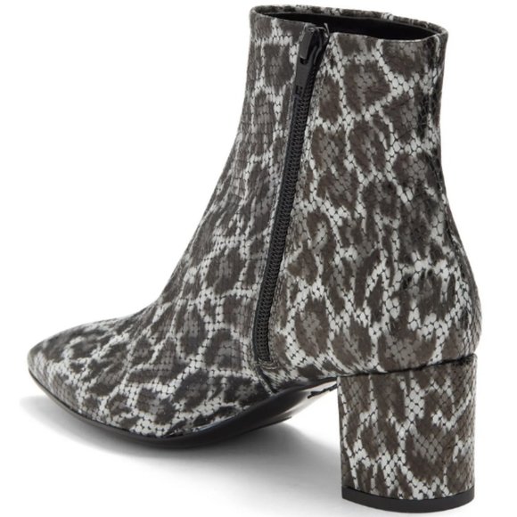 Sold-NWT- Hot sales- Italian leather Bootie, Made in Italy, AGL, - Picture 2 of 5